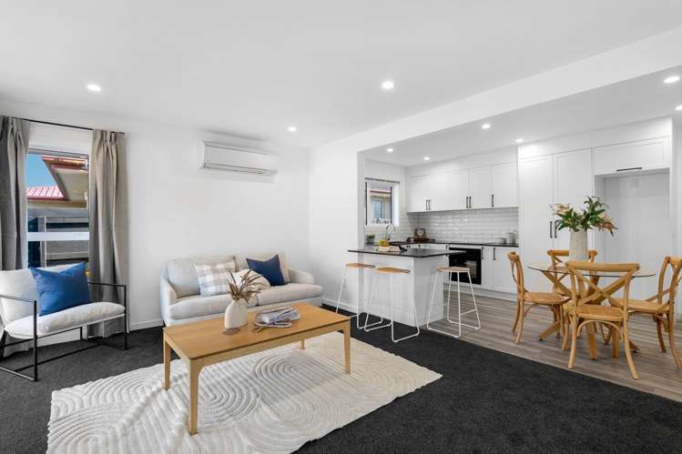 320 Memorial Avenue 1407_15