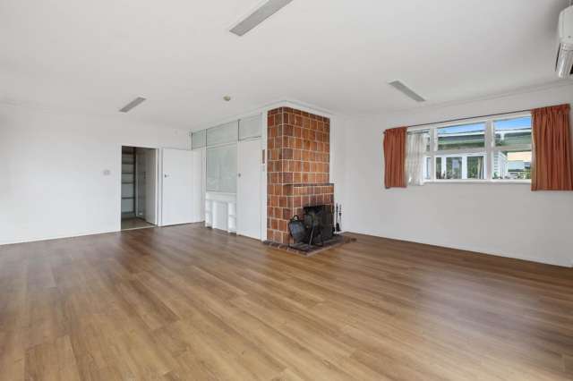 119 Te Atatu Road Te Atatu South_4