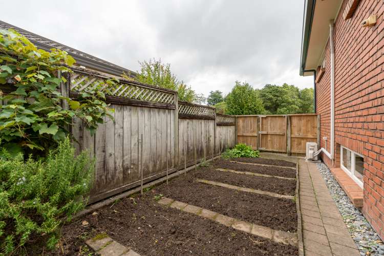 34 Huntington Drive Huntington_36