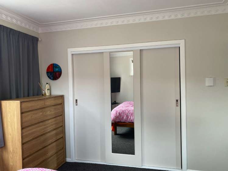 50 Sylvan Crescent Te Atatu South_12