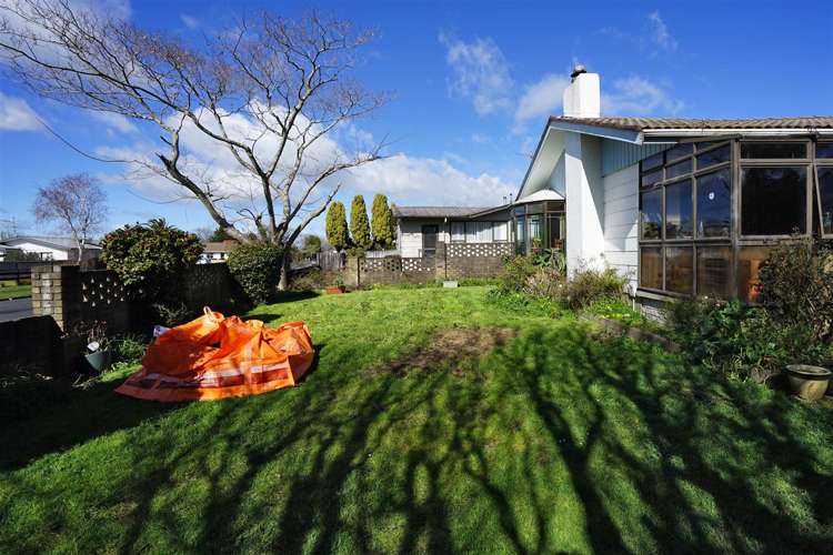 5 Elmwood Crescent Pukete_19