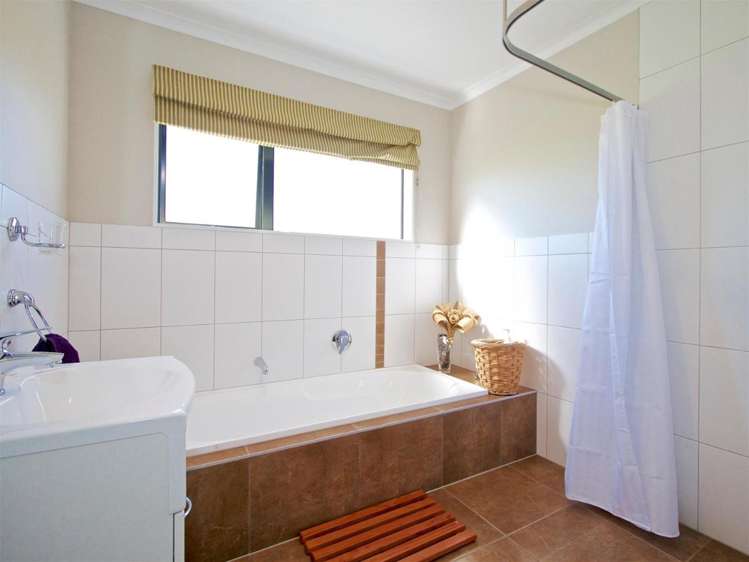 20c Manuka Street Ohakune_10