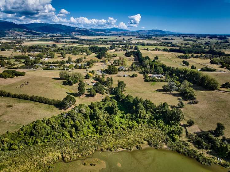 108 - 122 Papaitonga Lake Road Ohau_19