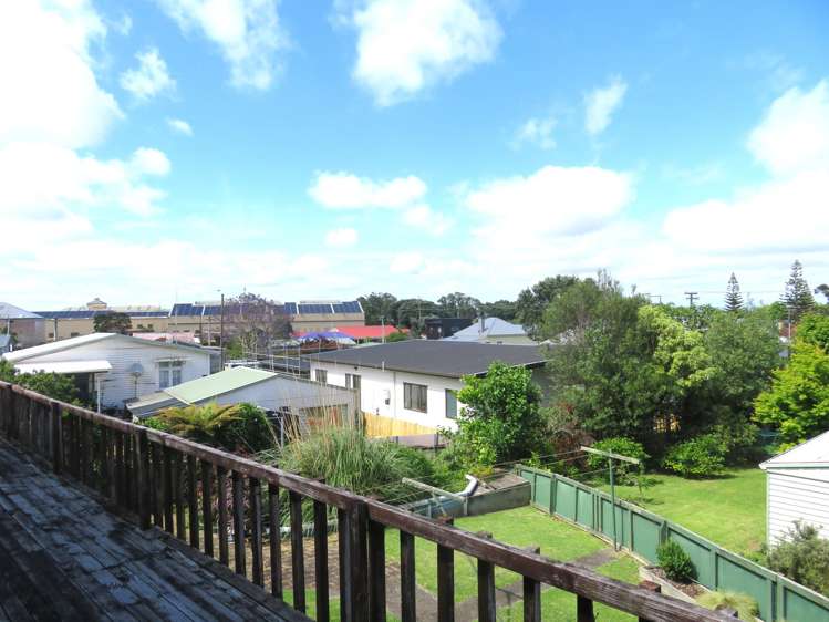 1101 Queen Street Thames_20