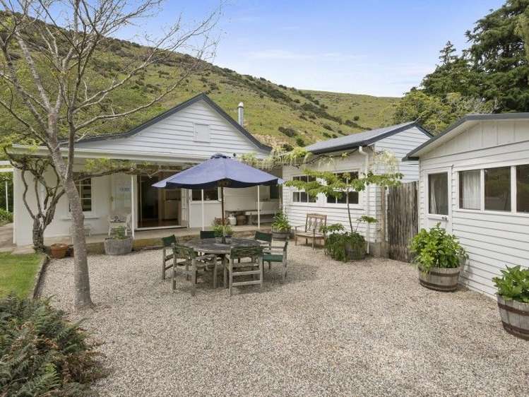 981 Te Oka Bay Road Little River_12