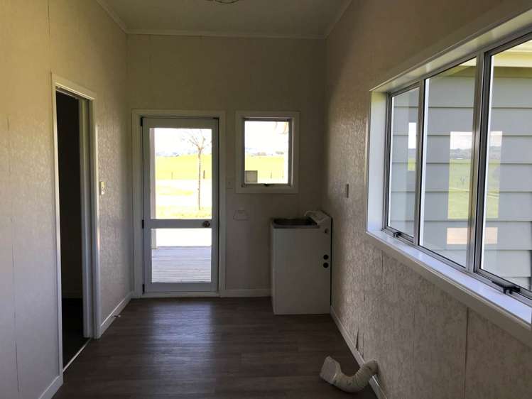 196 Burtt Road Paerata_12