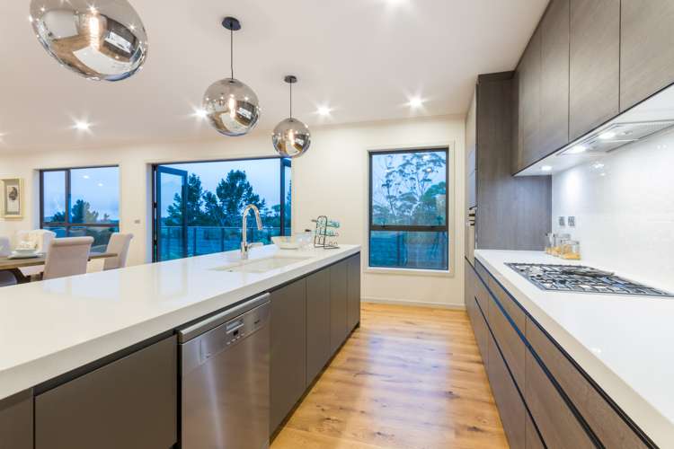 422 Redoubt Road Totara Park_12