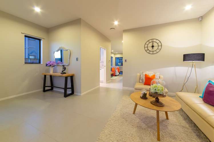 1 Haddington Drive Flat Bush_16