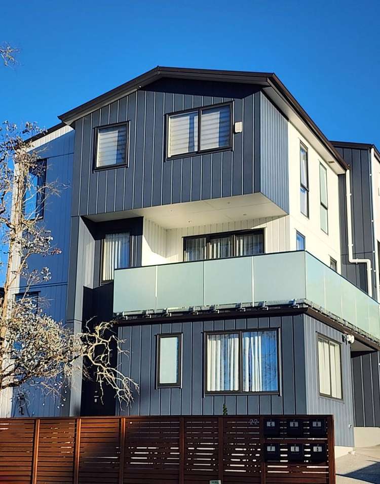 22B Totaravale Drive_0