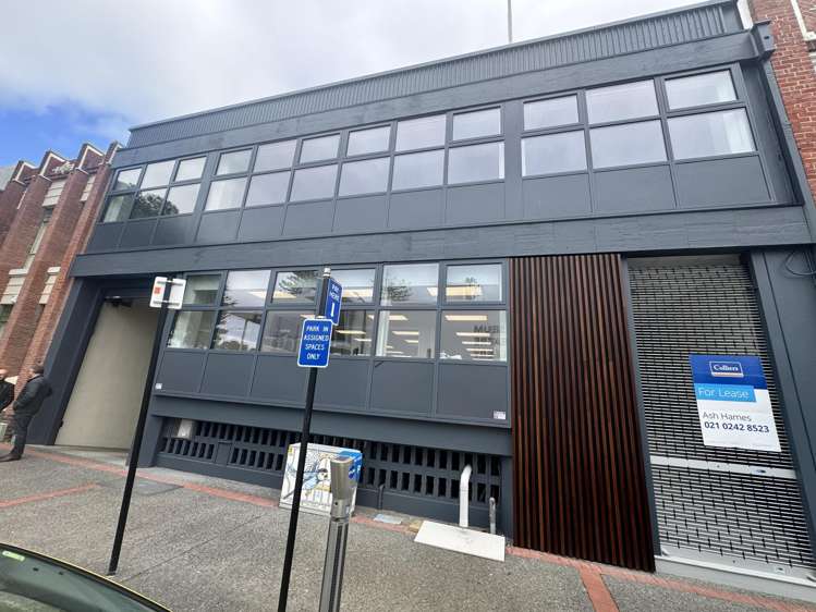 6 Herschell Street Napier South_11