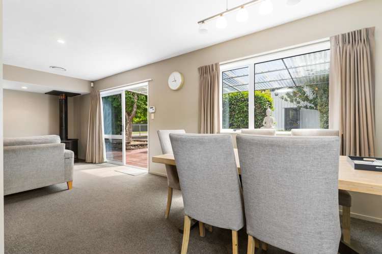 1 Azalea Close Templeton_5