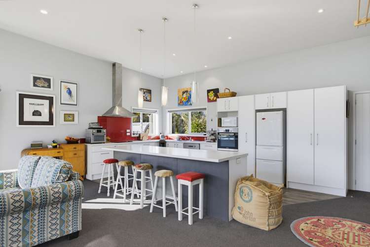 571 Fairdown Road_5