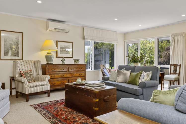 14 Robinson Terrace Rangatira Park_8