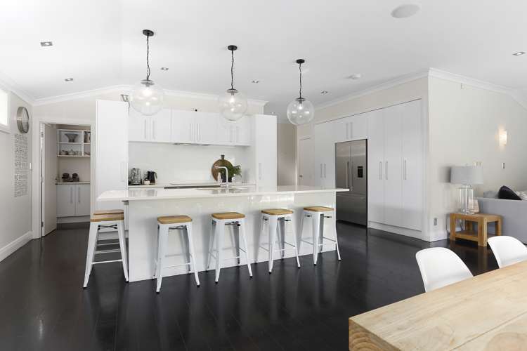 24 Richmond Avenue Northcote Point_10