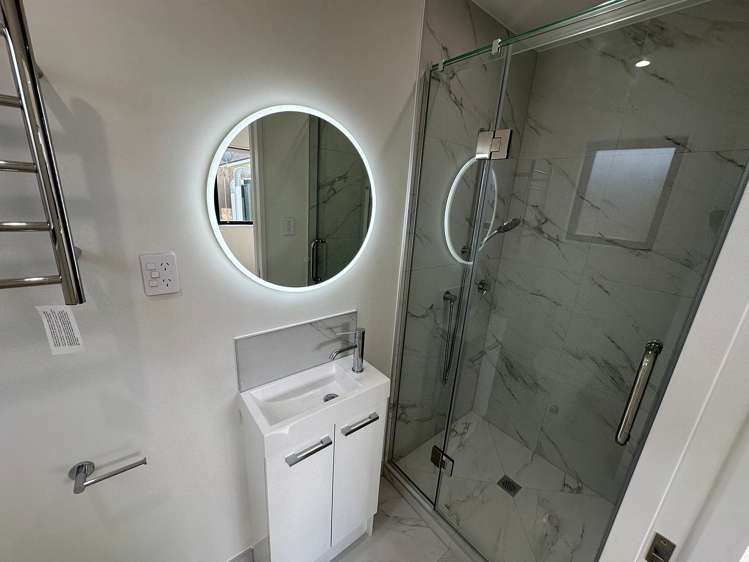 28D McKinstry Avenue Mangere East_20