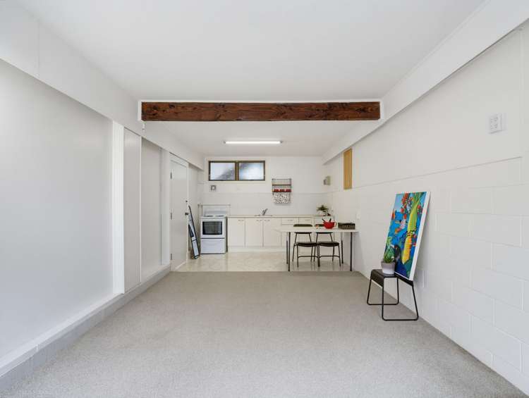 31 Longburn Road Henderson_23
