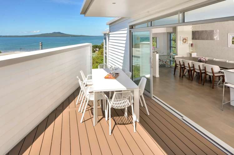 4b Beach Road Castor Bay_15