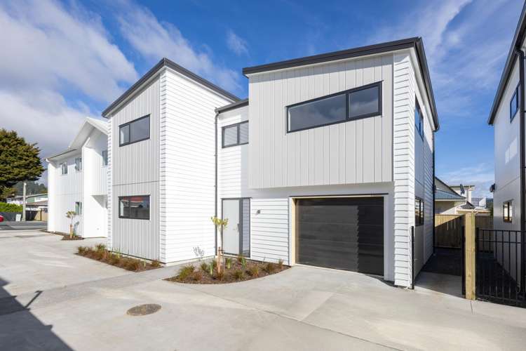 743 Fergusson Drive_0