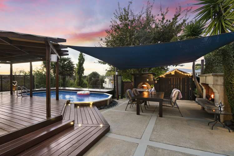 17 Aeroview Drive Beach Haven_2