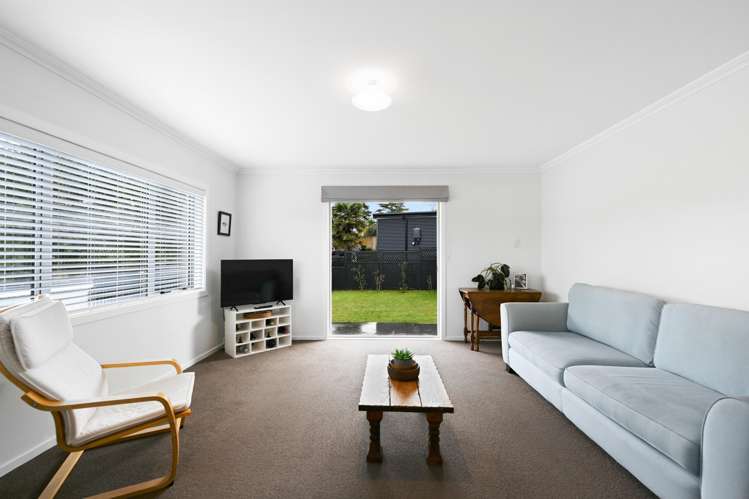 11a Lorraine Place Glenview_5