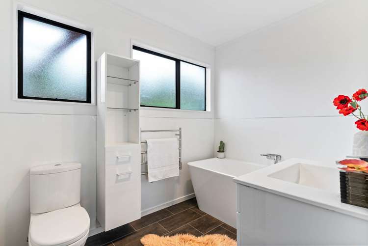 54 Keegan Drive Massey_9