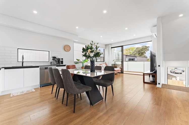 1/258 Lake Road Hauraki_2