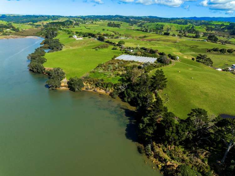 144 Kauri Road Awhitu_30