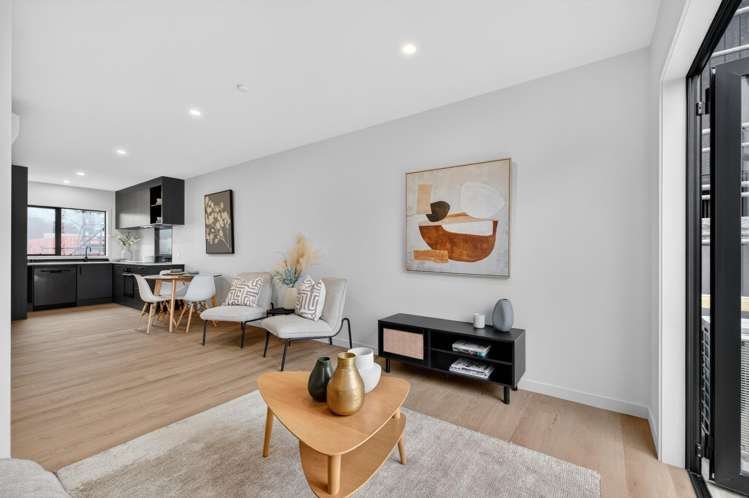 91 Neale Avenue Stoke_6
