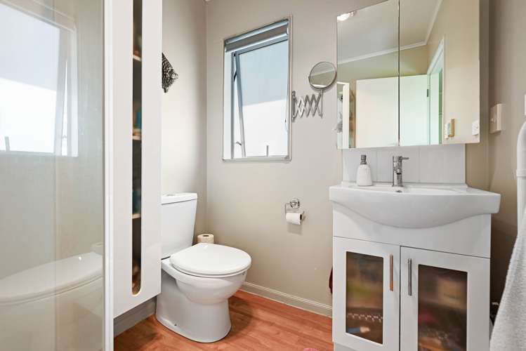 31 Wiltshire Drive Huntington_7