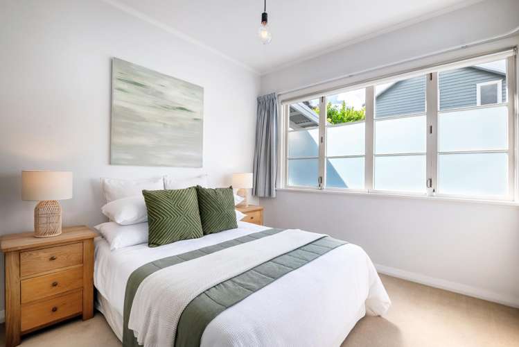 7 Knight Avenue Mt Albert_18