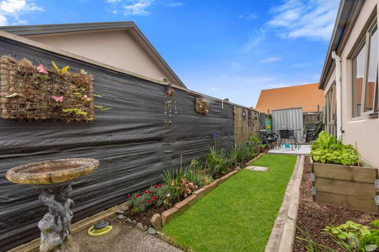 18/285 Vaughan Road Owhata_4