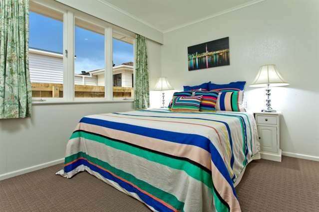 469 Swanson Road Ranui_2