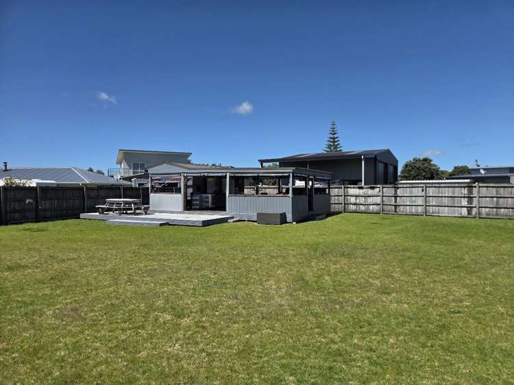 104 Kauri Crescent Matarangi_12