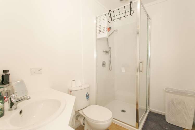 11 Walshs Road Allenton_19