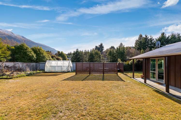 15 Hewson Crescent Lake Hawea_13