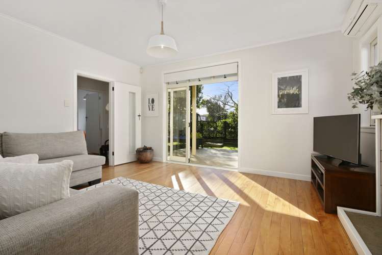 57 Kings Road Panmure_5