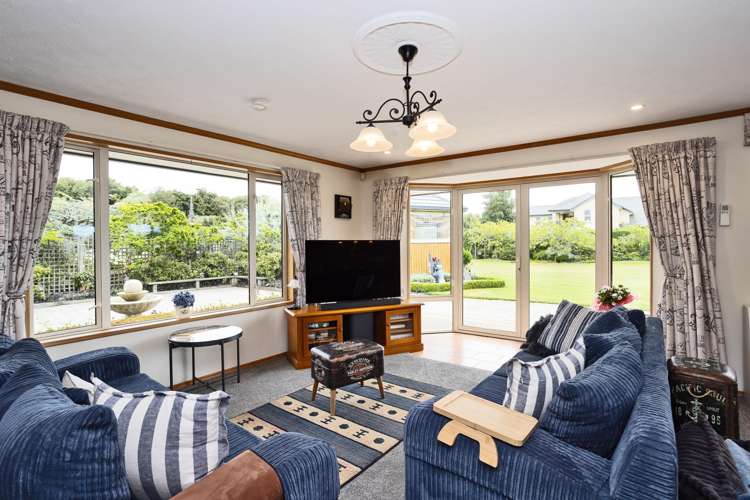 39 Spence Avenue Otatara_13