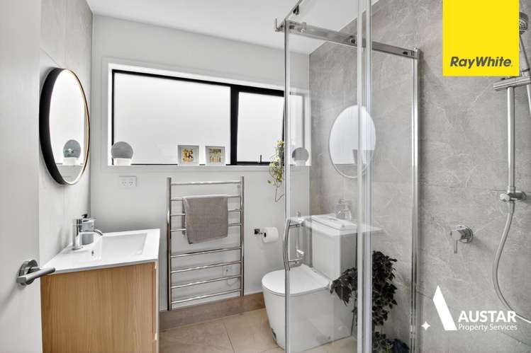 13 Parkwood Avenue Westgate_10