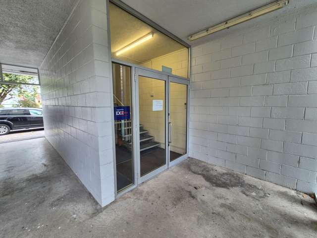 Versatile office space in Te Atatū