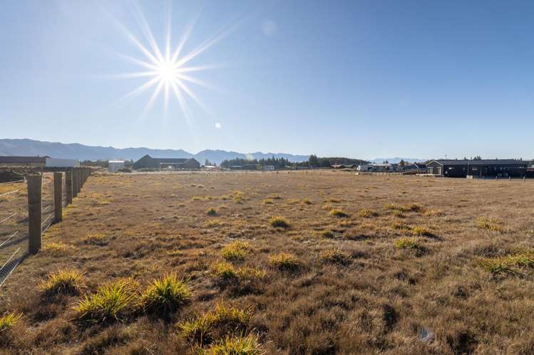 13 Tussock Crescent_1