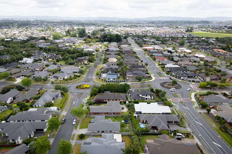 3 Wiltshire Drive Huntington_18