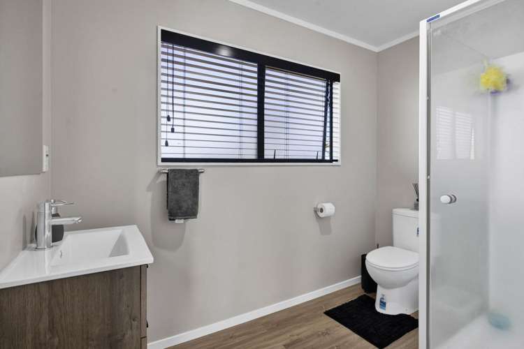 9 County Drive Hawera_23