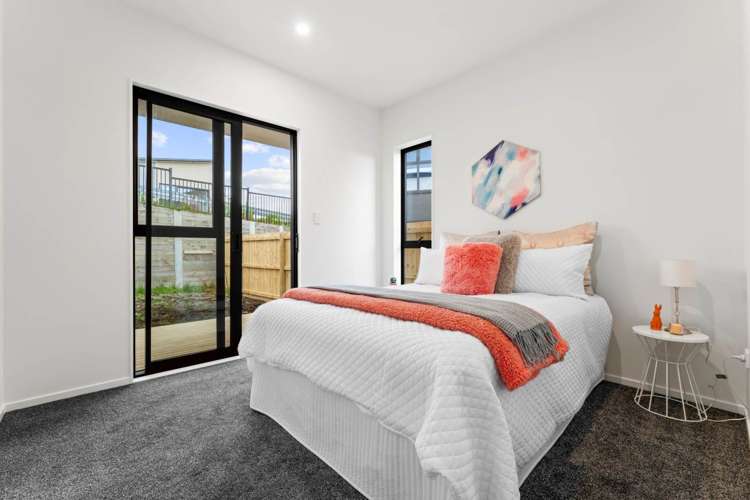 77 Puwha Street Massey_13