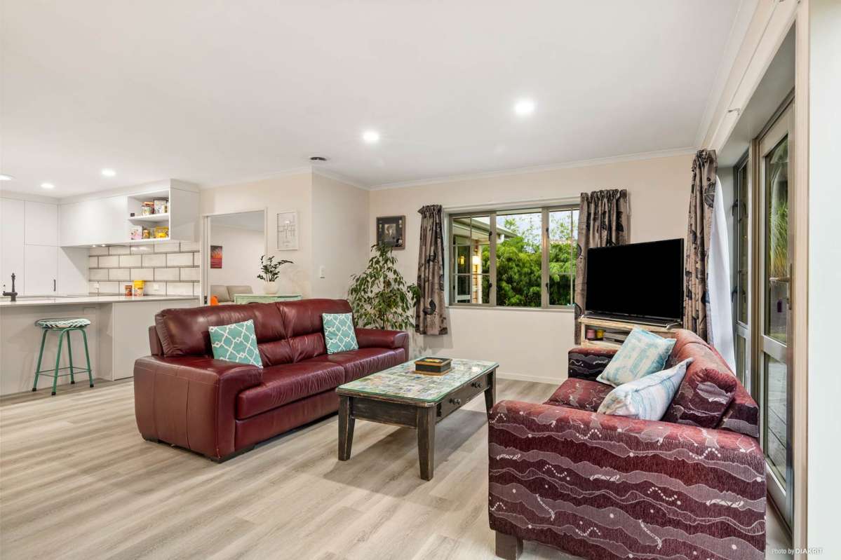 15 Awaroa Stream Drive_5