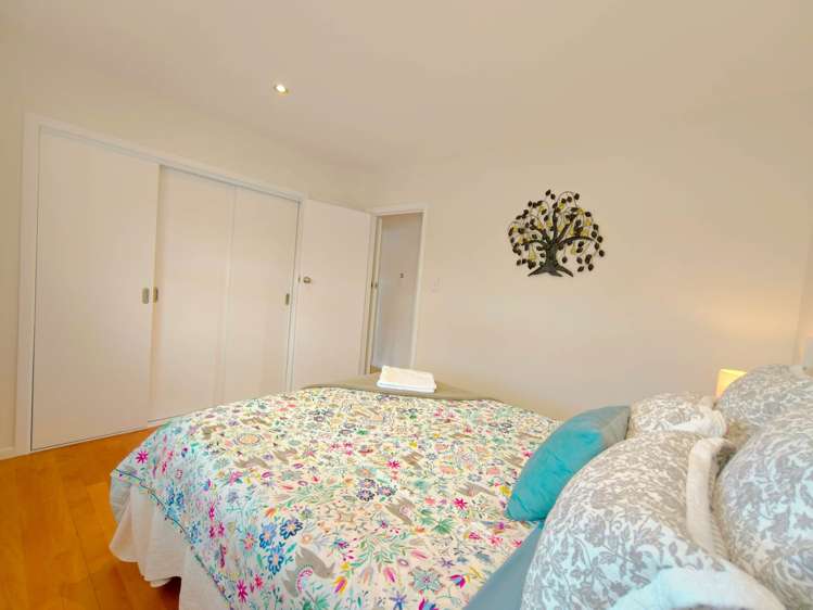 2/56A Killarney Street Takapuna_7