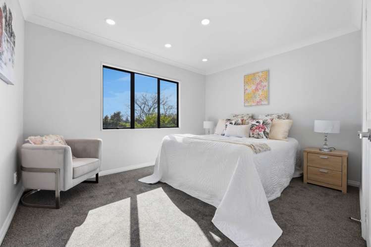 8 Capistrano Mews Goodwood Heights_18