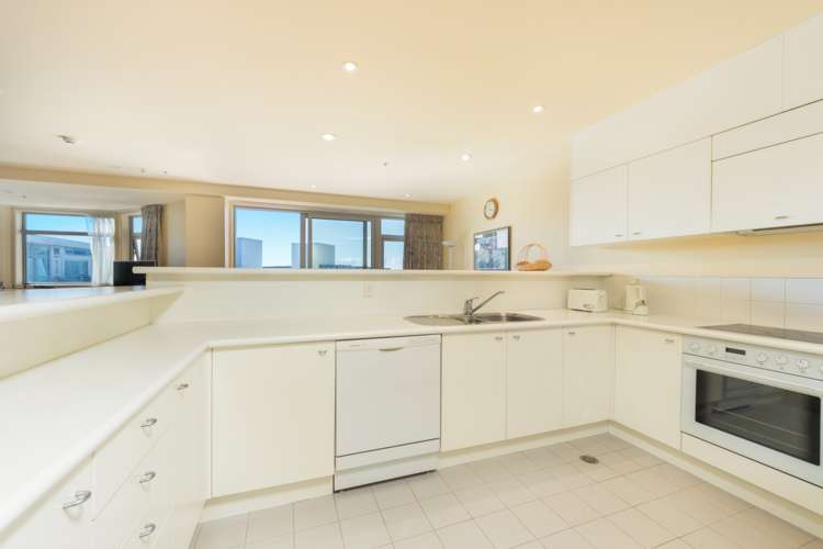 9a/205 Hobson Street Auckland Central_6