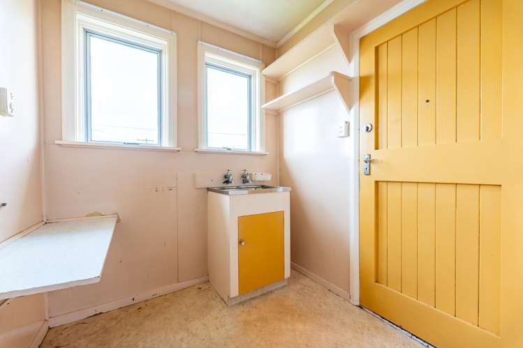 9 Andrew Street Marchwiel_7