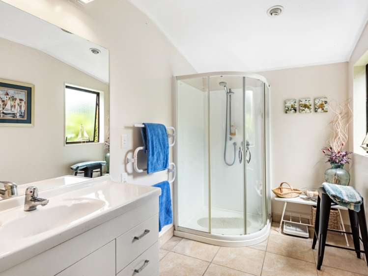 18 Elisha Drive Witherlea_11