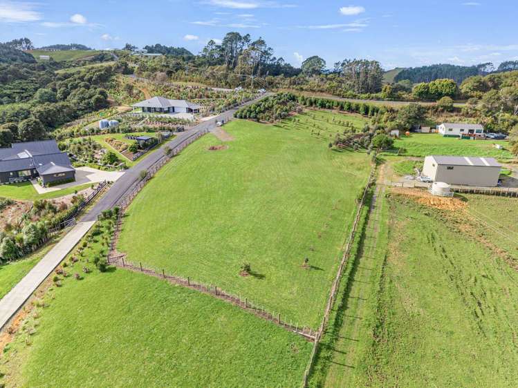 401 Peach Hill Road_3